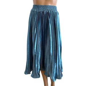 HD in Paris Blue Satin Pleated Skirt XS/S